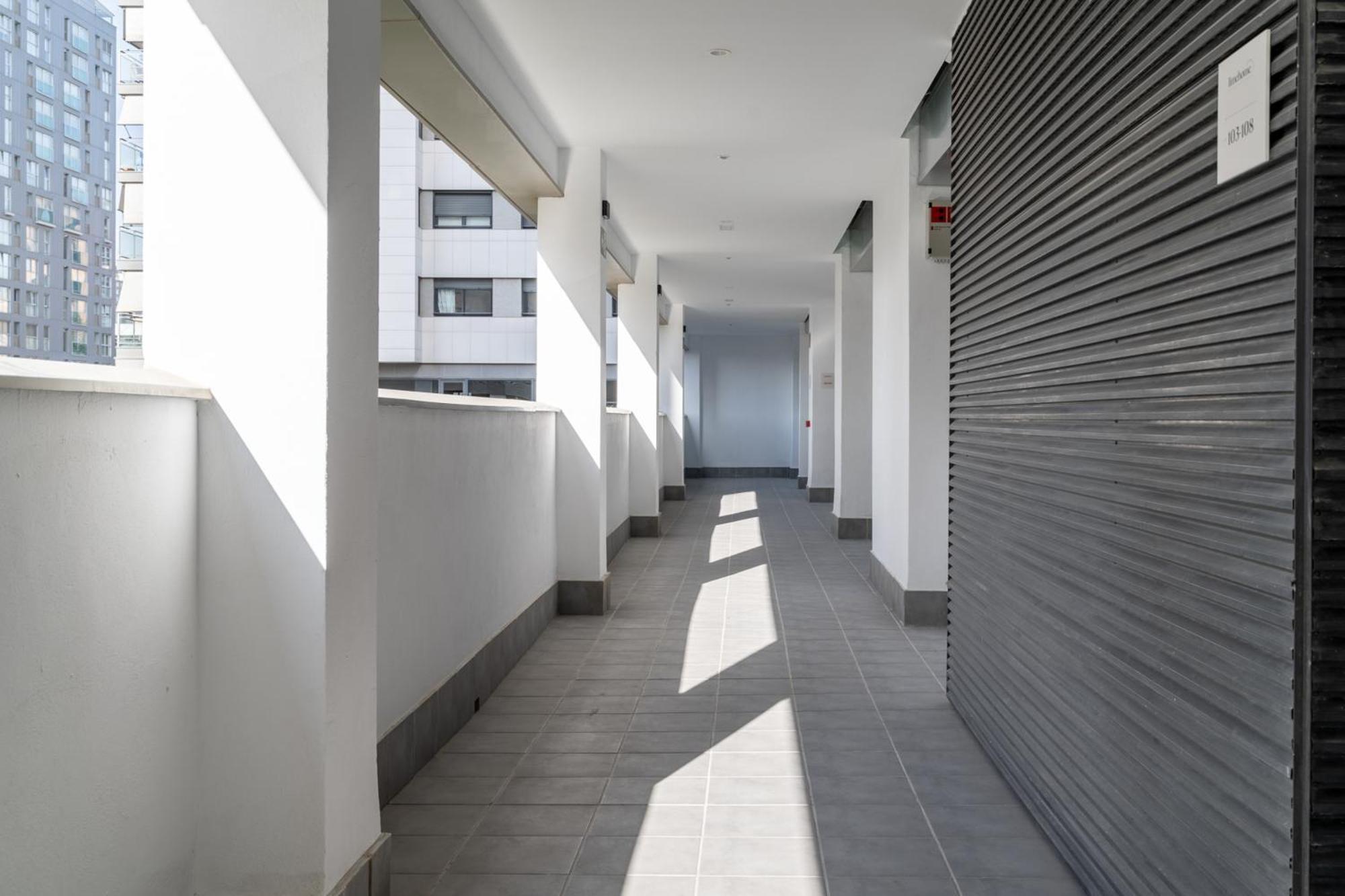 Limehome Valencia Carrer D'Antonio Ferrandis Buitenkant foto
