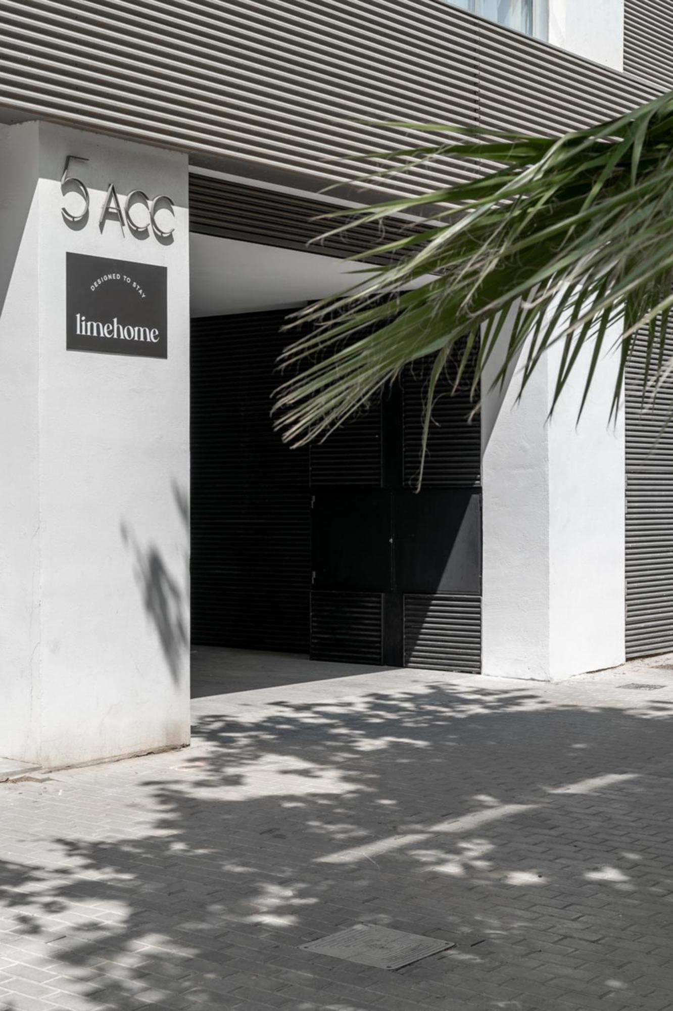 Limehome Valencia Carrer D'Antonio Ferrandis Buitenkant foto