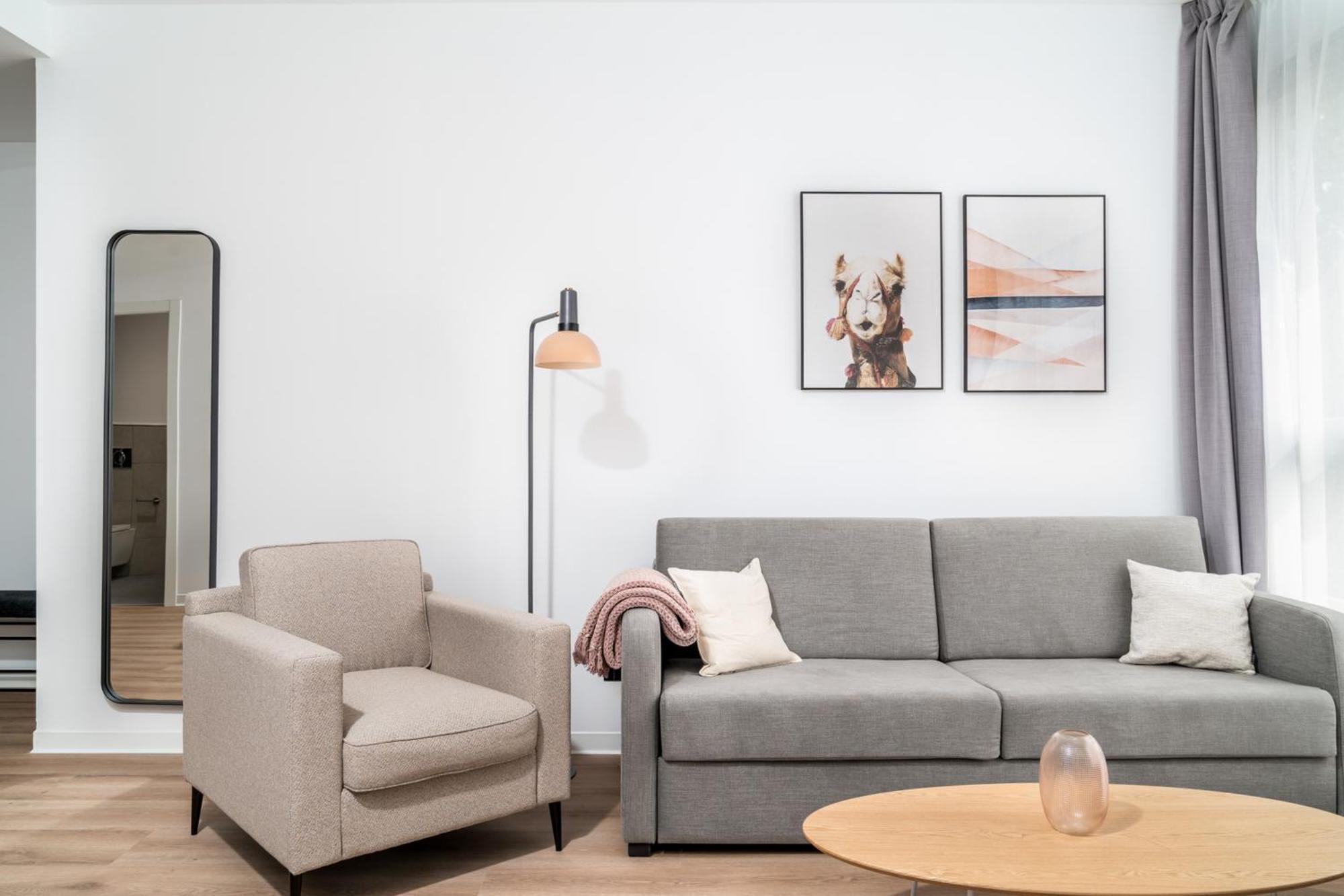 Limehome Valencia Carrer D'Antonio Ferrandis Buitenkant foto
