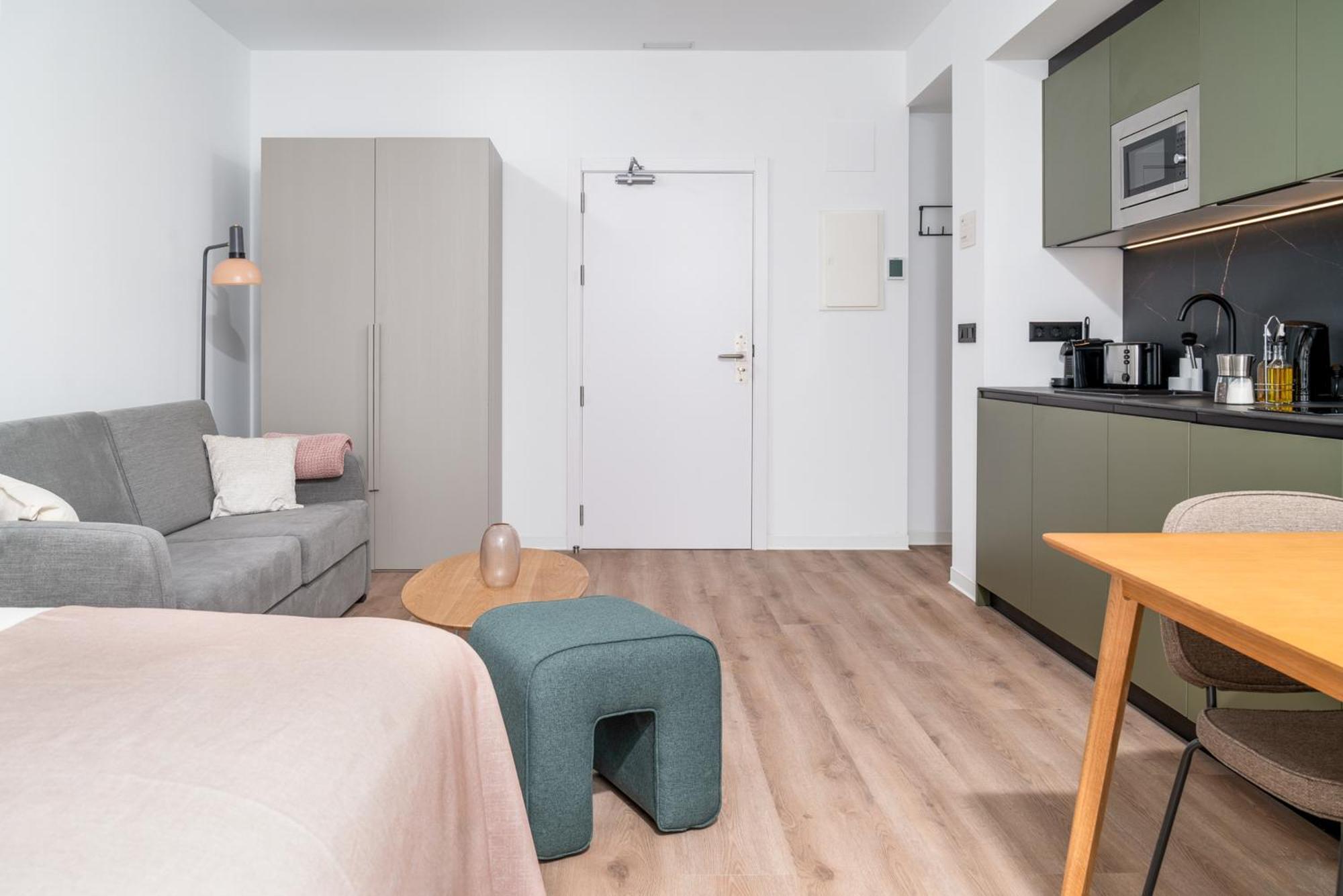 Limehome Valencia Carrer D'Antonio Ferrandis Buitenkant foto