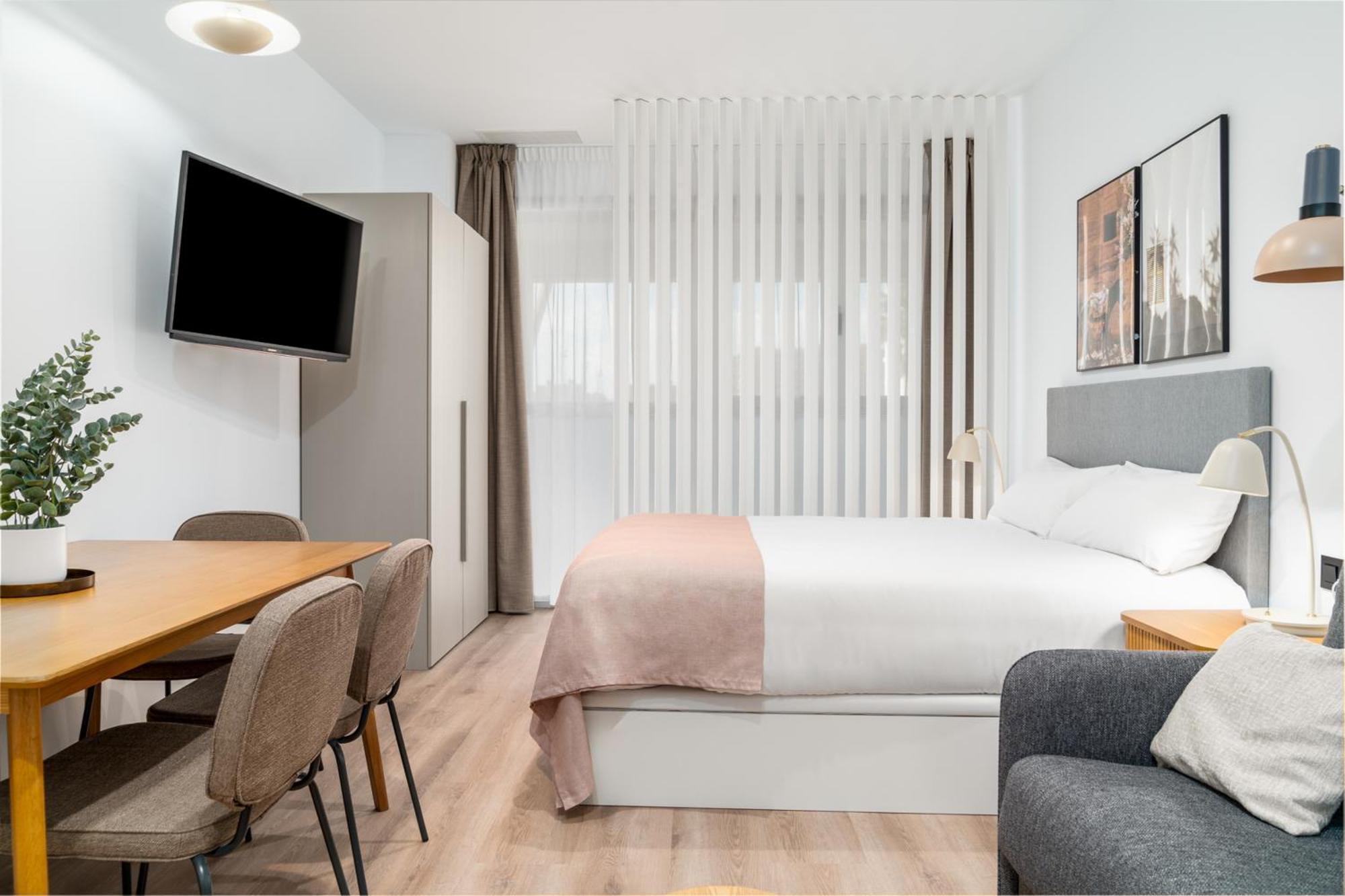 Limehome Valencia Carrer D'Antonio Ferrandis Buitenkant foto